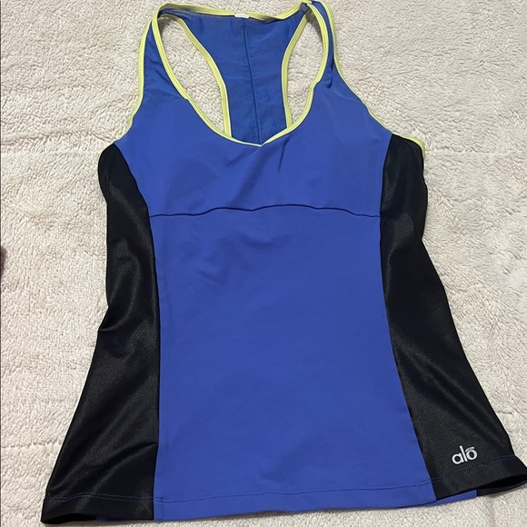 Alo tank - Picture 1 of 3